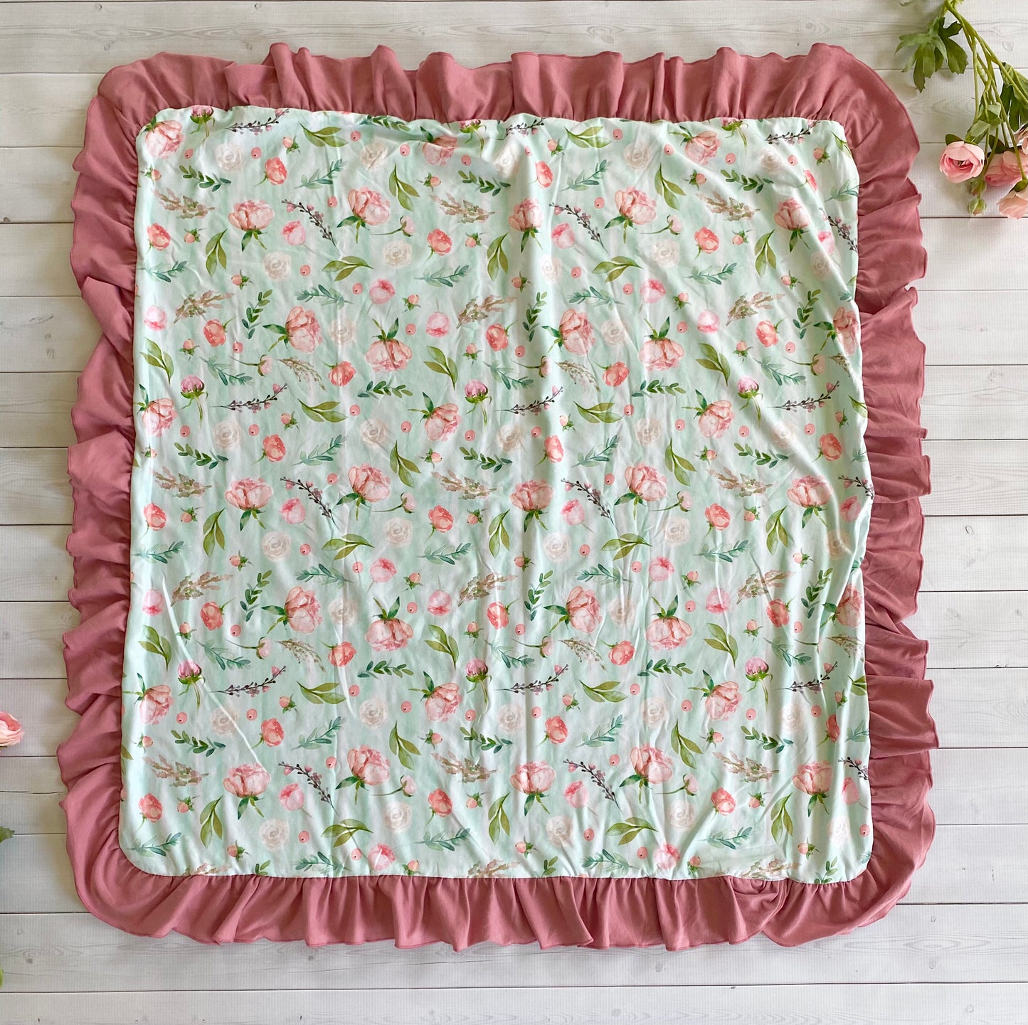 Mauve floral blanket